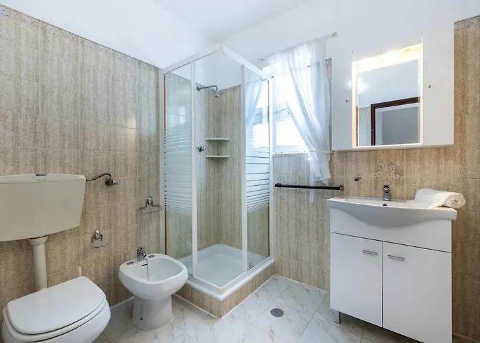 Private 3 Bedroom In Amazing Views *